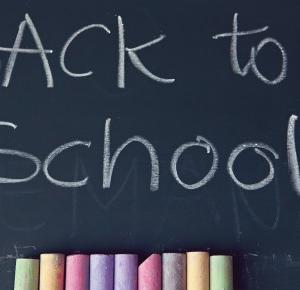 Disney Blog Poland: [BACK TO SCHOOL] Outfity do szkoły 